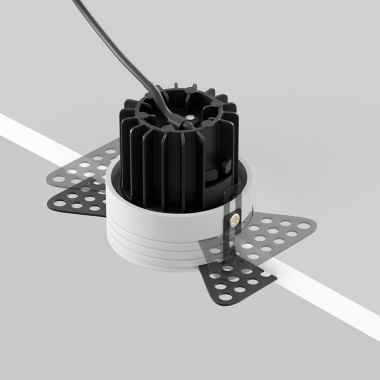 Встраиваемый светодиодный светильник Maytoni Round DL058-7W4K-TRS-B &mdash; svetrussia.ru