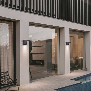 Уличный настенный светодиодный светильник Mantra Cooper 8475 &mdash; svetrussia.ru