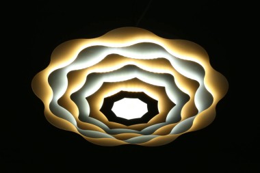 Потолочная светодиодная люстра Omnilux Varedo OML-07907-188 &mdash; svetrussia.ru